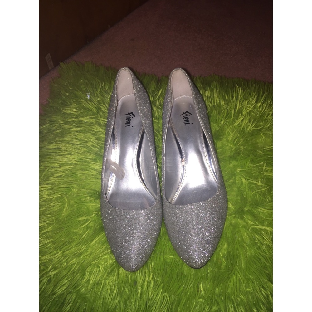 Fioni Sparkly High Heels